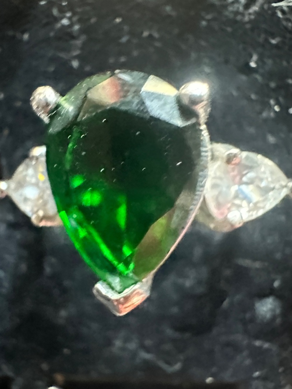 Vivid Green Teardrop Ring with Accent Stones - Women Jewelry